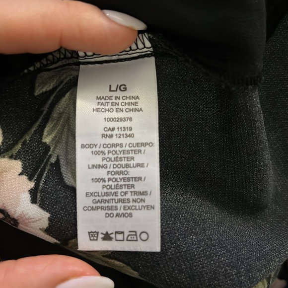 Dynamite tshirt - Large - Picture 5 of 6